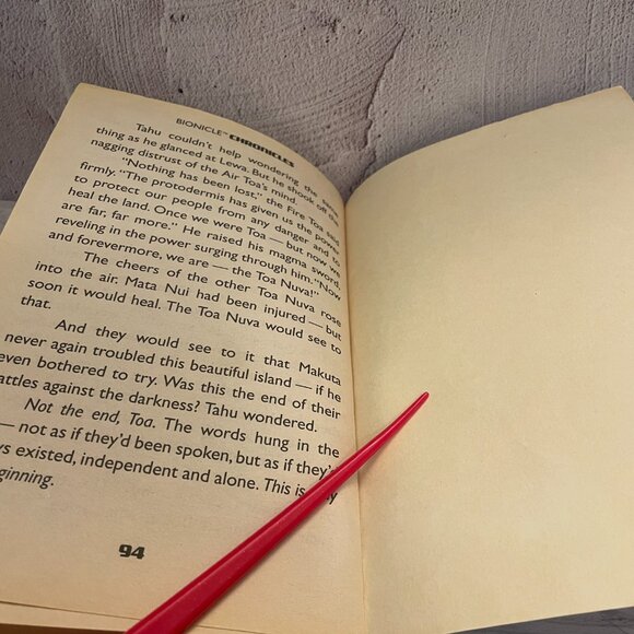 5 for $15📕Lego Bionicle Chronicles #2: Beware the Bohrok (SKU: 290MI) - Picture 4 of 7